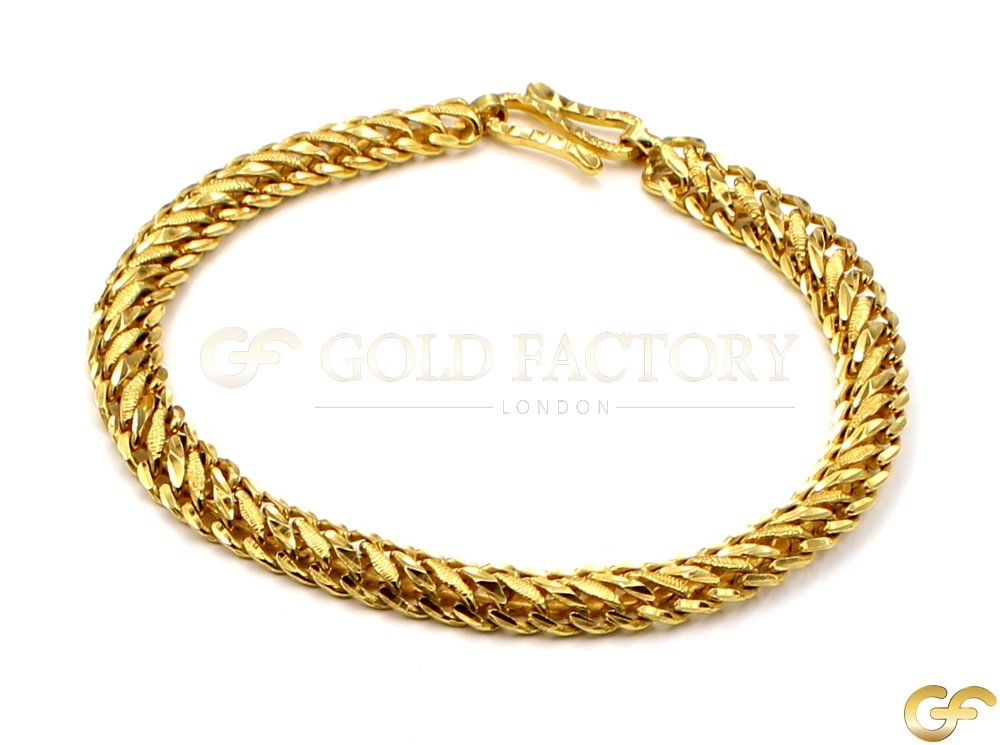 Distinctive Ridged 22ct Yellow Gold Bracelet